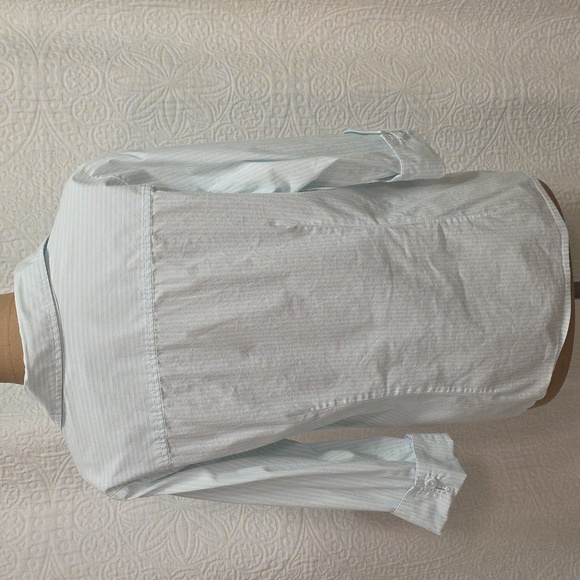 Women's Light Blue & White Striped Top Shirt Blouse Button Down Business Casual - Picture 6 of 8